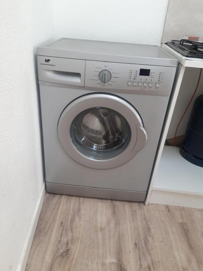 Appartement F1 Meuble 3 Personnes オーブナ エクステリア 写真