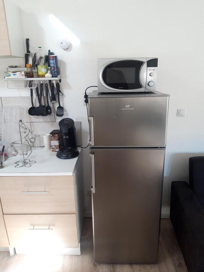 Appartement F1 Meuble 3 Personnes オーブナ エクステリア 写真